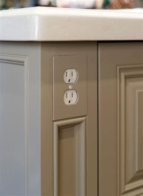 kitchen island side receptacle replacement